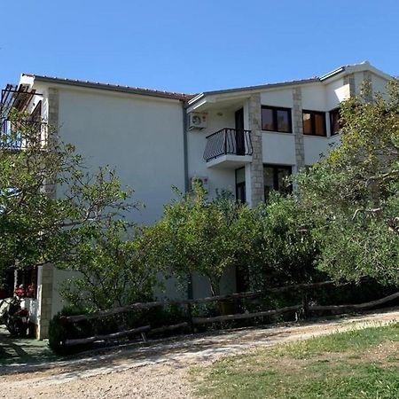 Apartments Antisa - With Playground Tučepi Exteriér fotografie